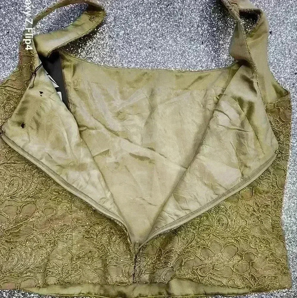 Gold beaded/ embroidery crop tank top - Picture 3 of 6